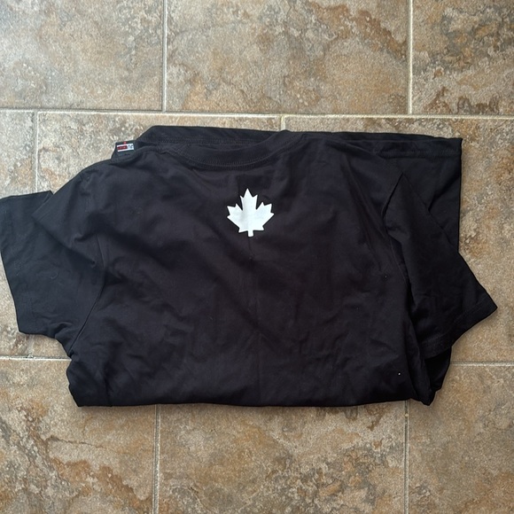 Hamilton Steeltown T-Shirt (Men’s S) - Picture 3 of 4